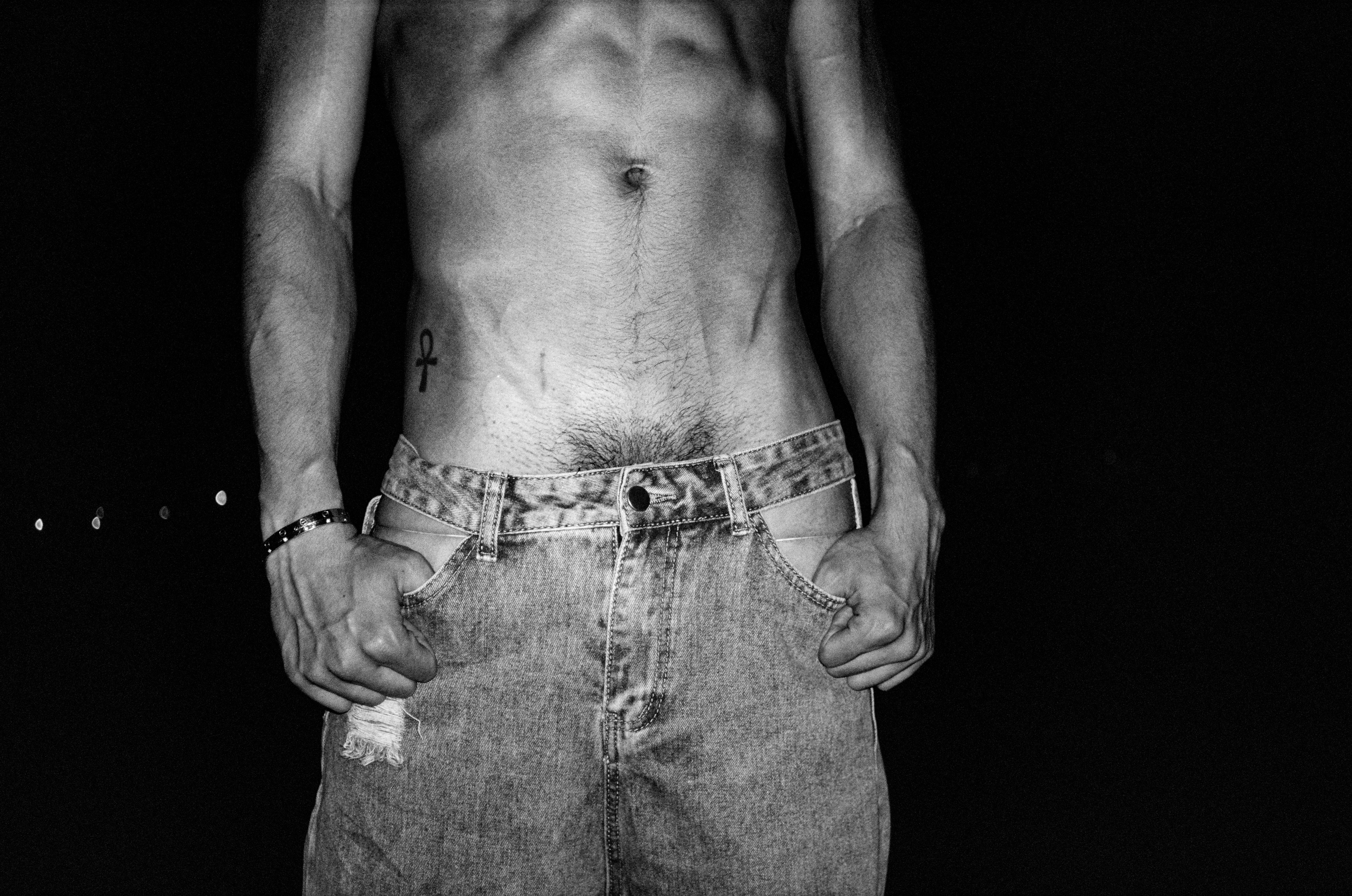 Alex James, portrait 083, a landscape-format photograph by Robert Andy Coombs.