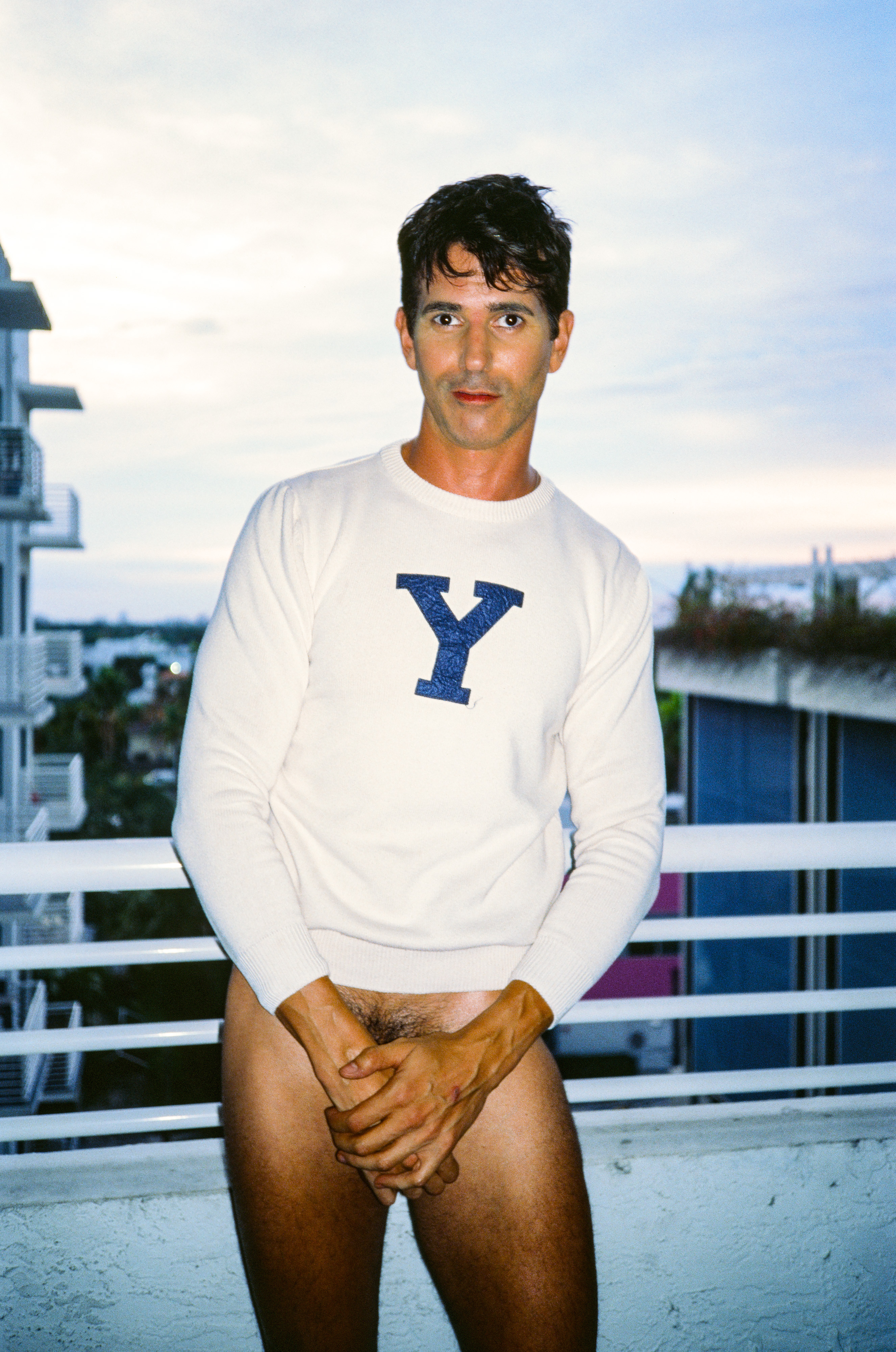 Etienne Lartigau, portrait 036, a portrait-format photograph by Robert Andy Coombs.