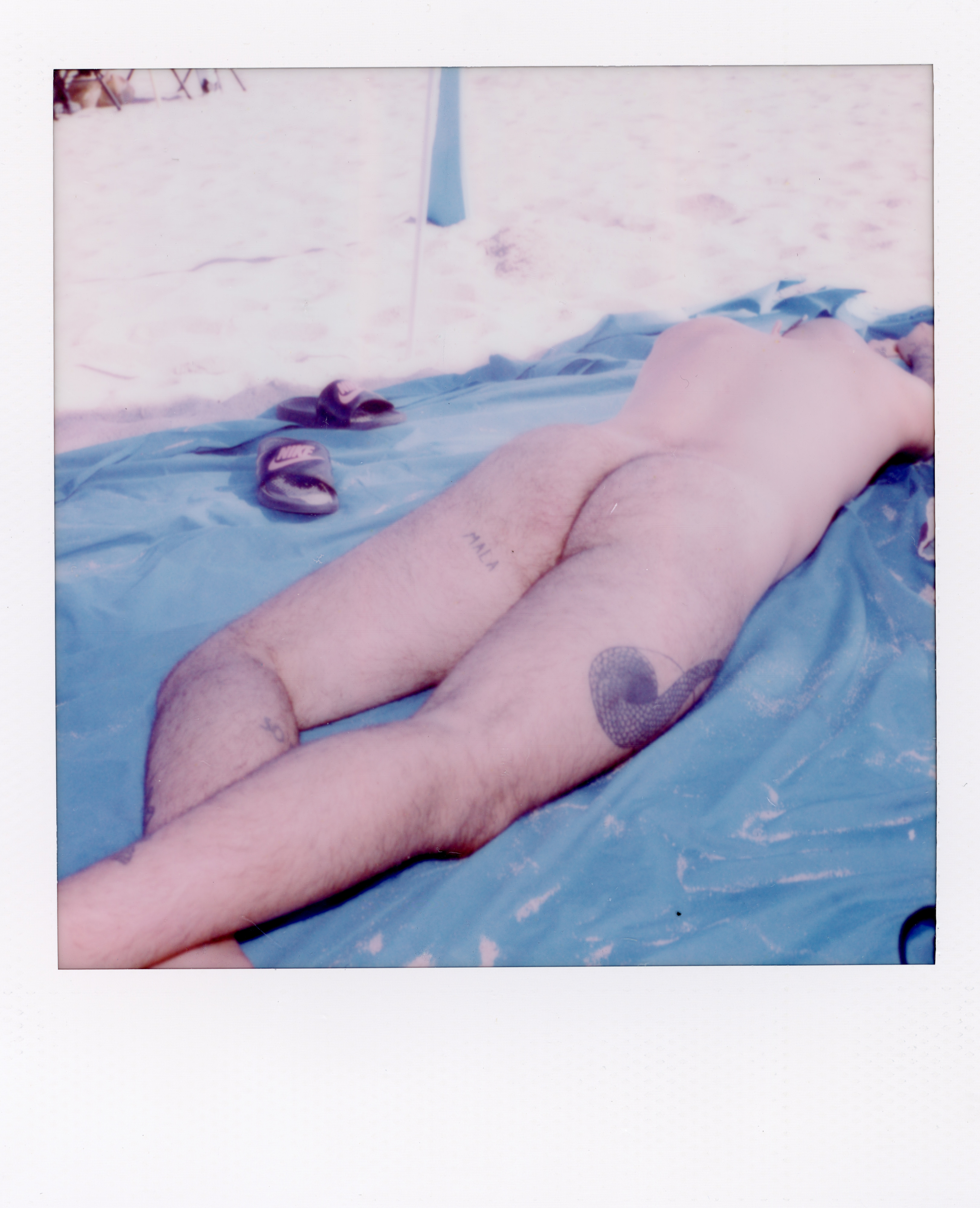 Miami 2022 Polaroid 098, a one-of-one instant photograph made in Miami, Florida, 2022 by Robert Andy Coombs.